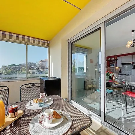Le Garden By Interhome Apartmán